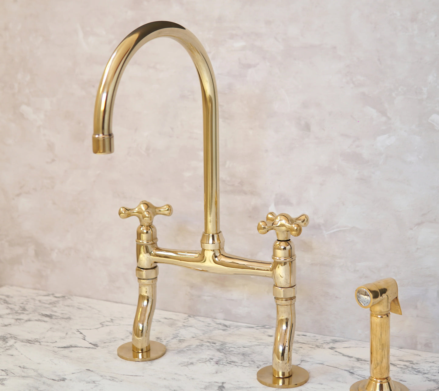 Antique Brass Kitchen Faucet,Brass Kitchen Faucet with Curved legs