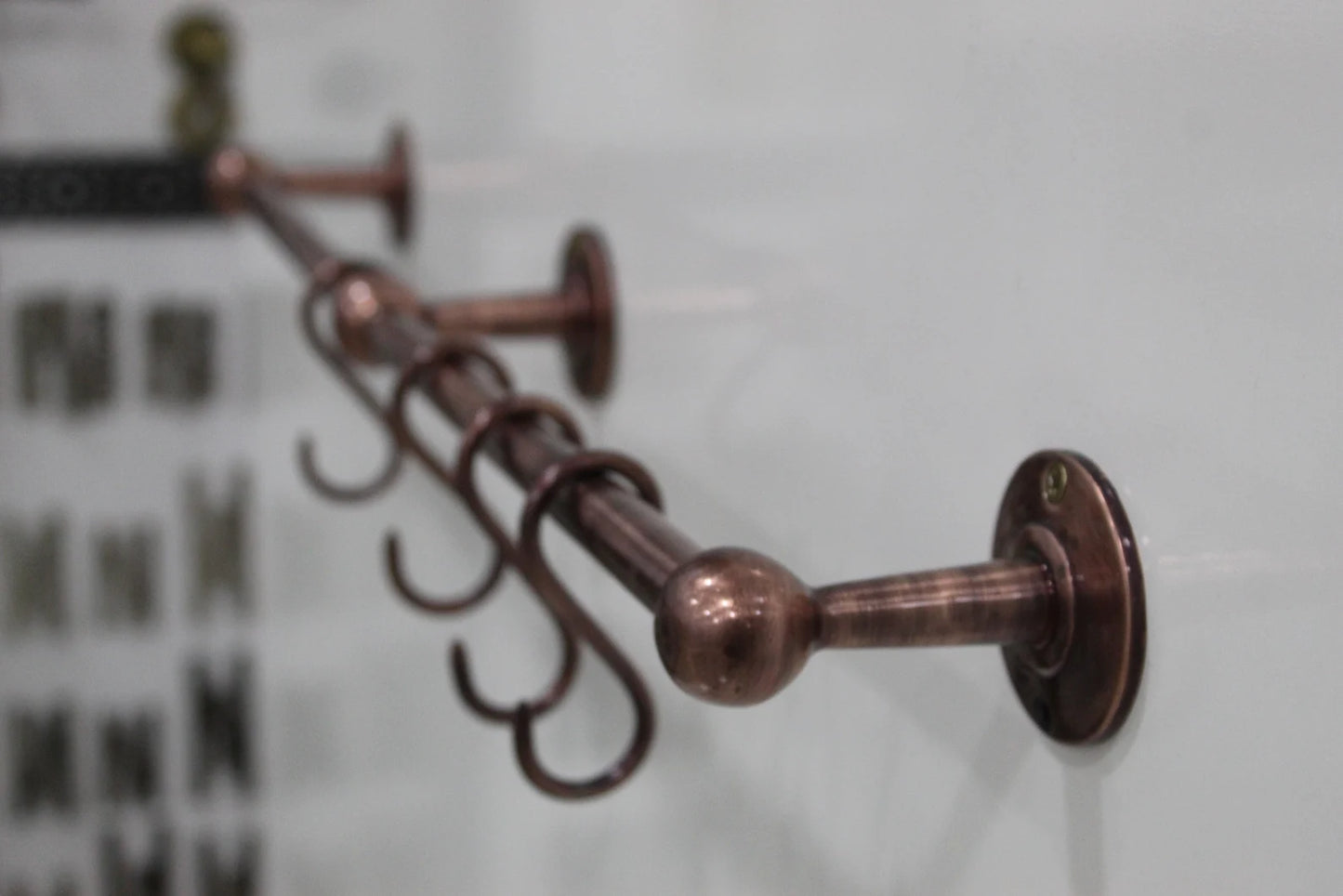 Antique Style Copper Pot Rack, Vintage Handmade Copper Pot Rack Rustic Wall Mounted, Vintage kitchen pot rack