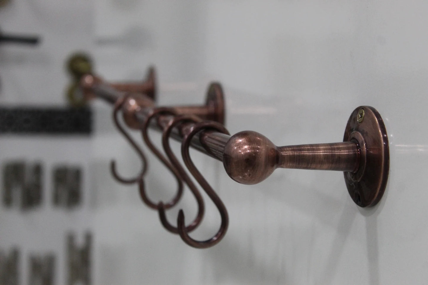 Antique Style Copper Pot Rack, Vintage Handmade Copper Pot Rack Rustic Wall Mounted, Vintage kitchen pot rack