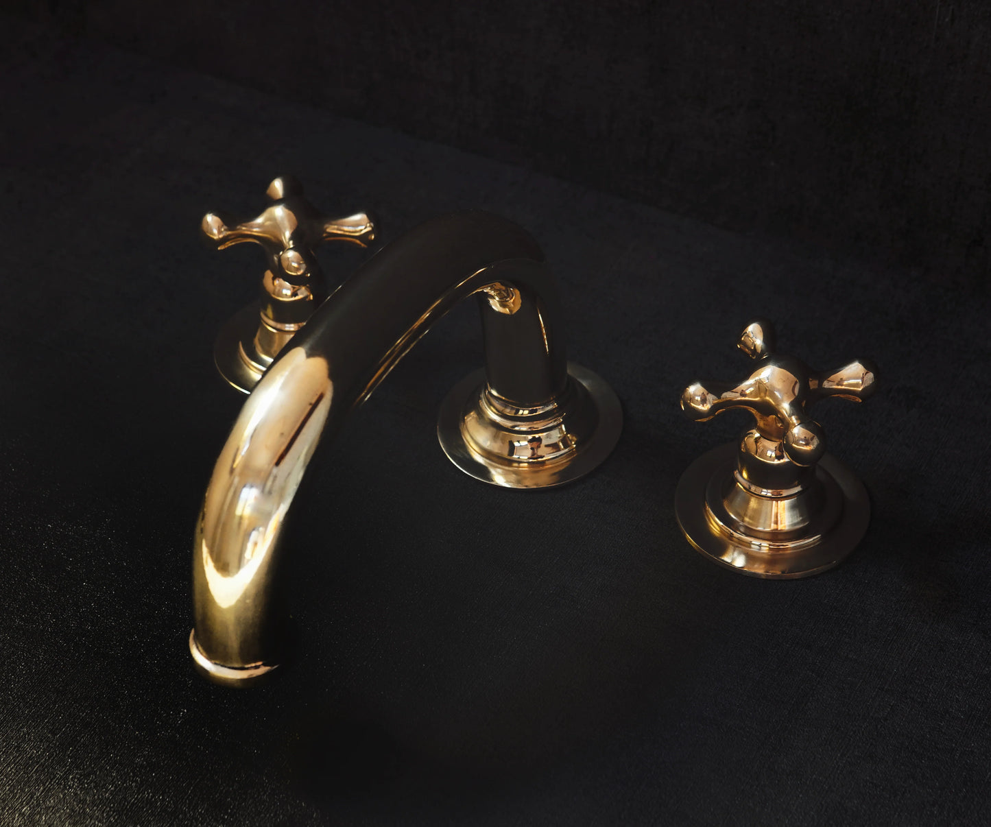 Widespread 3 Holes Solid Unlacquered Brass Faucet, Antique Brass Bathroom Faucet