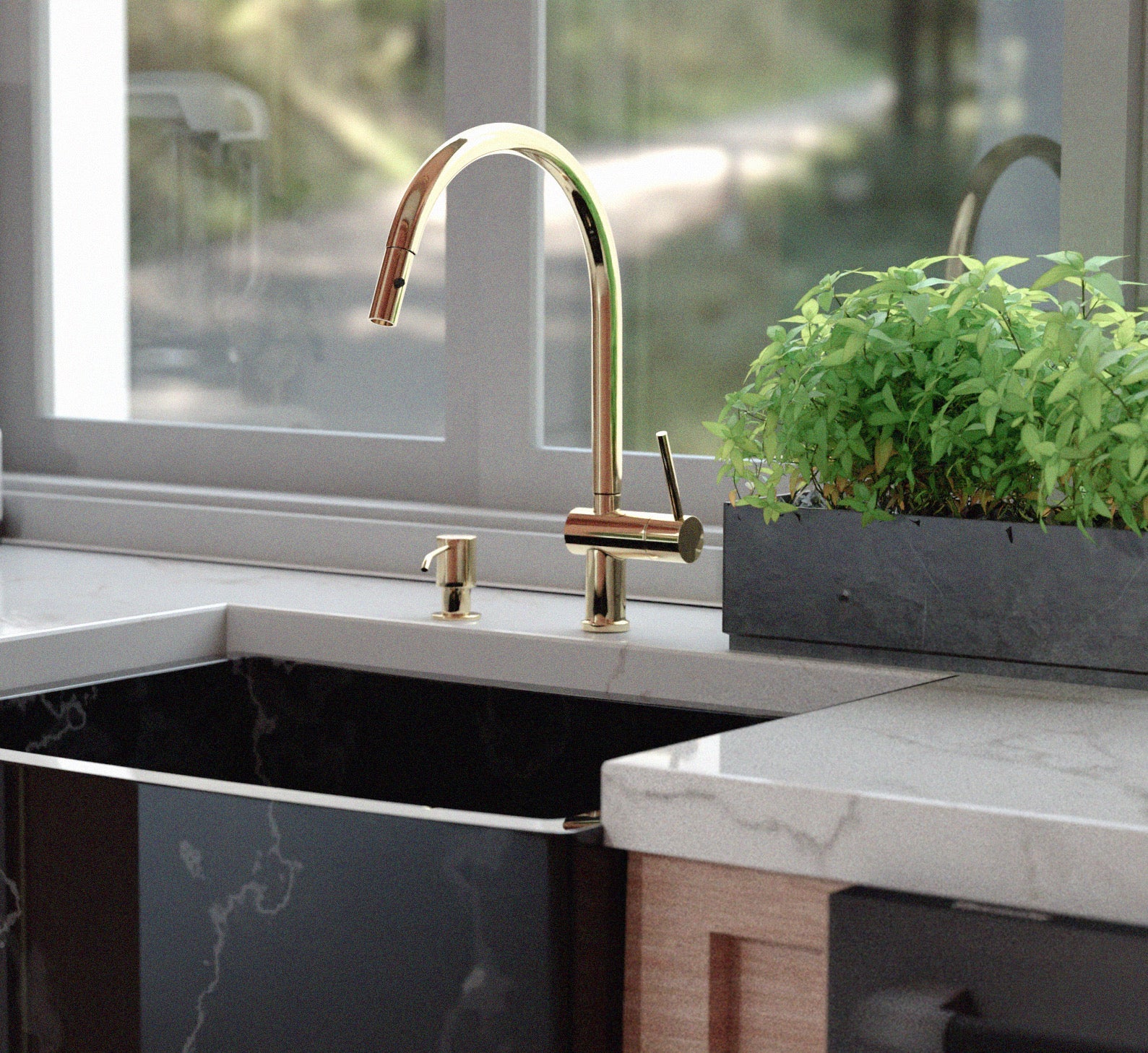 Solid Brass Pull Down Kitchen Faucet, Single Hole Kitchen Faucet