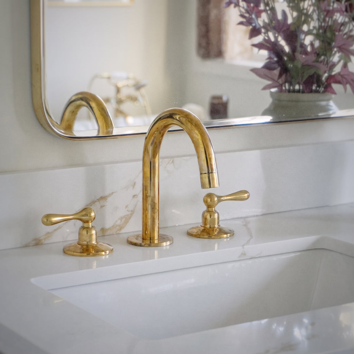 Unlacquered Solid Brass Bathroom Faucet - Brass Classic Vanity faucet