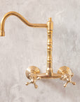 Wall Mounted Brass Antique Faucet for Bathroom and Kitchen