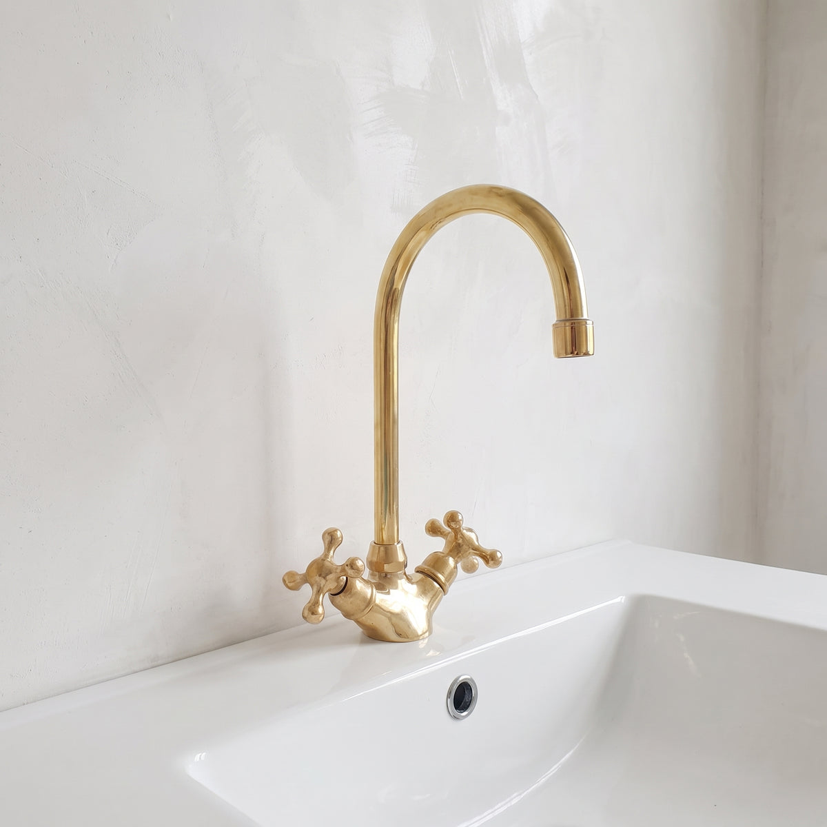 Unlacquered Brass Single Hole Faucet, Brass Bathroom Faucet